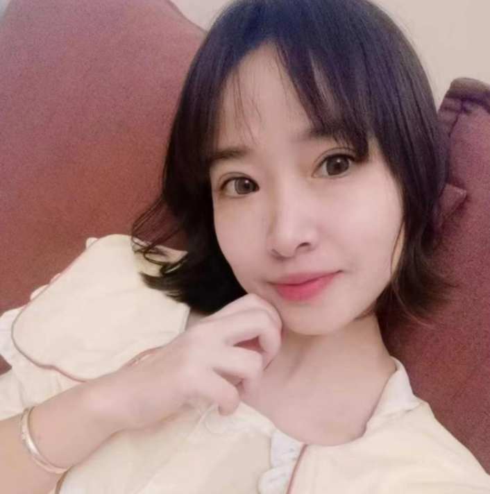 风骚可gang小少妇